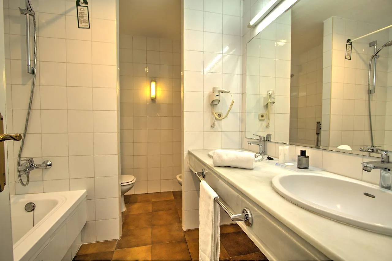 公寓式酒店 Studio In Puerto Banus 马尔韦利亚