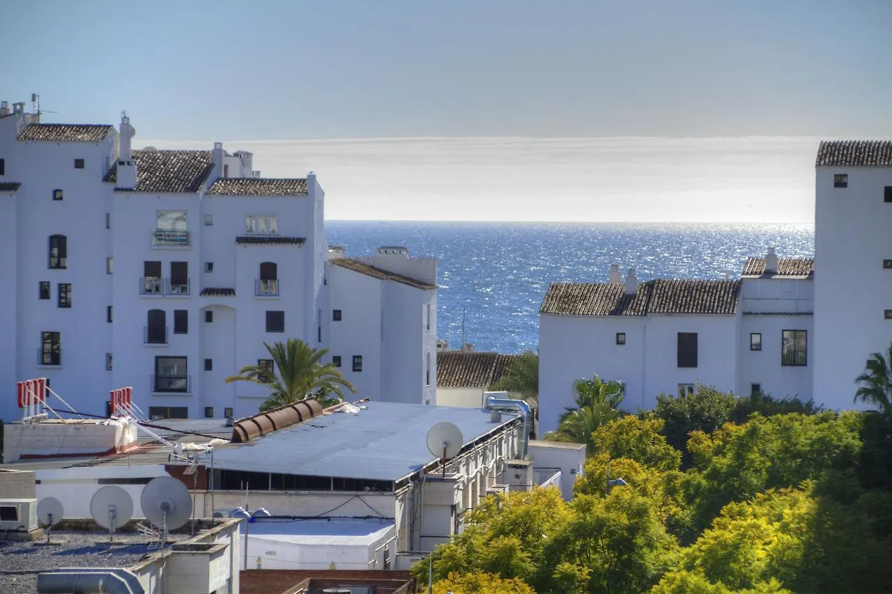 Studio In Puerto Banus 马尔韦利亚 3*,  西班牙