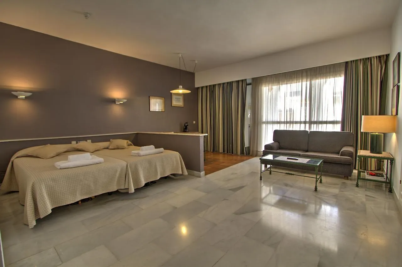 *** Aparthotel Studio In Puerto Banus Marbella Spain